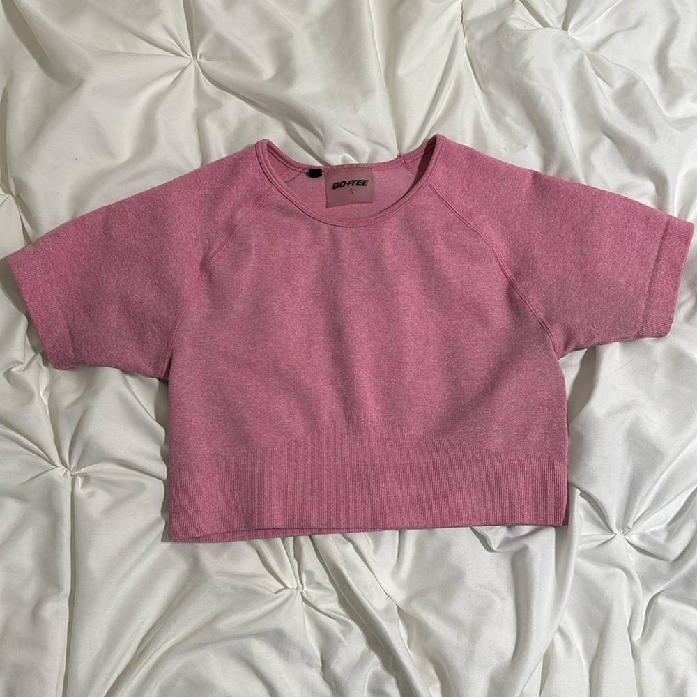 Bo+Tee crop top